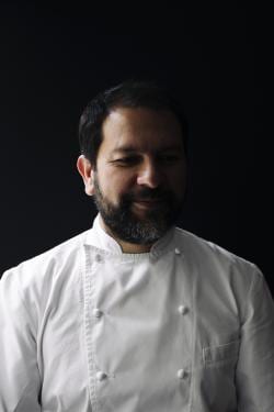 white_guide_enrique_olvera_300 white_guide_enrique_olvera_300